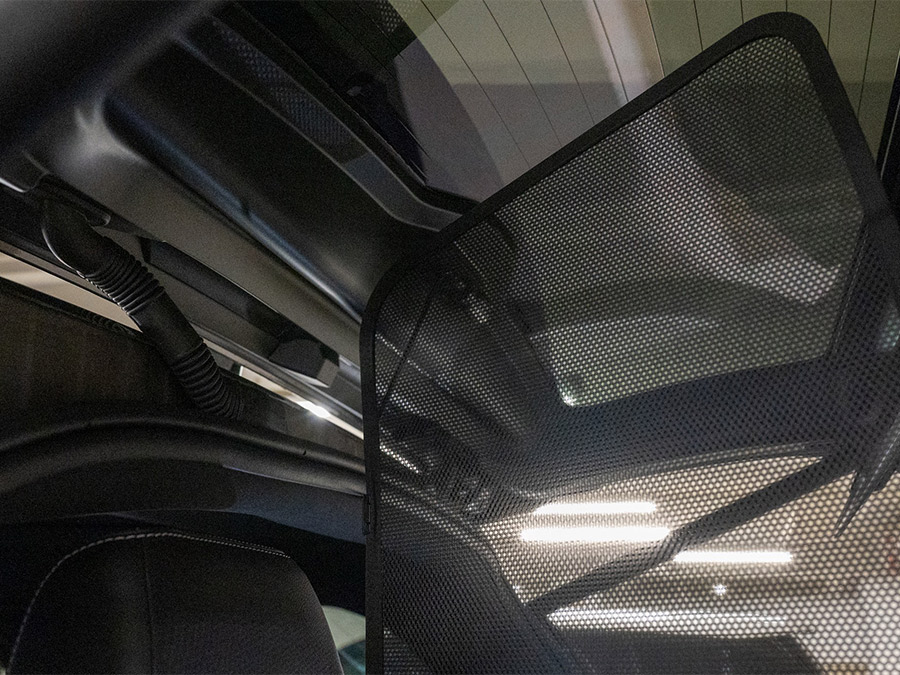 Land Rover Discovery 車窗遮陽簾
